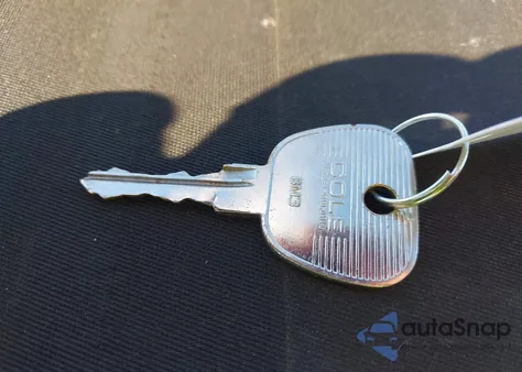 1988 BMW 325 I Automatic z USA, uszkodzony, nr VIN WBABB2300J8860684